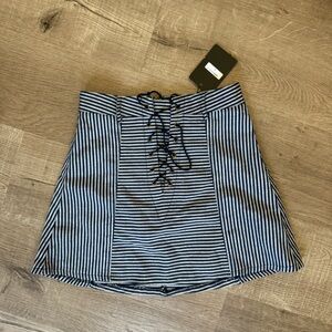 LF ONE WAY BOUTIQUE Skirt in Navy Stripes, New with Tags in Size S / UK Size 8